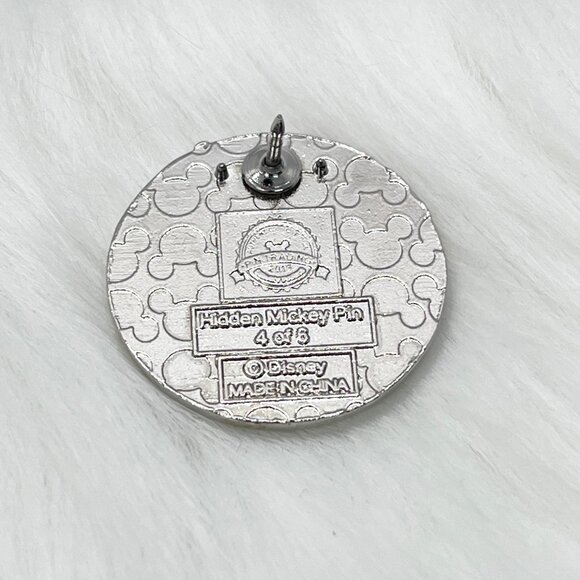 🔮 5/$25 Disney Princesses Princess And The Frog Tiana Pin - Picture 3 of 3